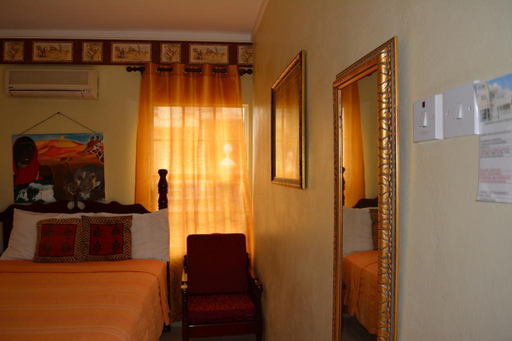 Fairview Guest House Kingstown Room photo